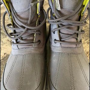 Men’s Ugg winter boots, size 12